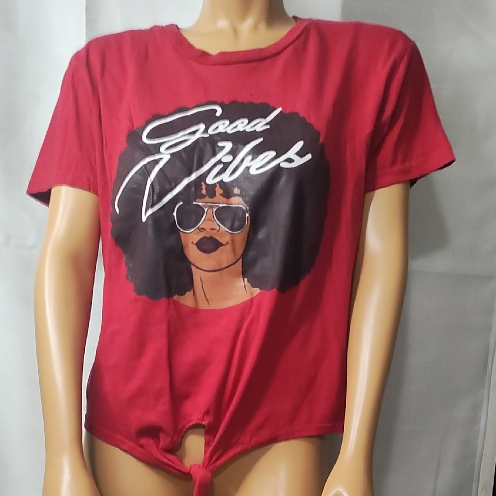 On Fire Red Tie Front Short Sleeve Tee‎